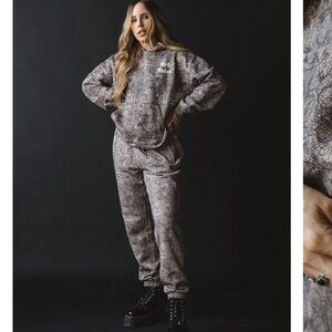Hellbabes Killswitch Snakeskin Jogger and Hoodie set
